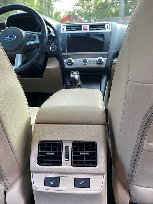 Subaru Legacy 2016 (2.5i-S CVT / 175 к.с. / AWD)