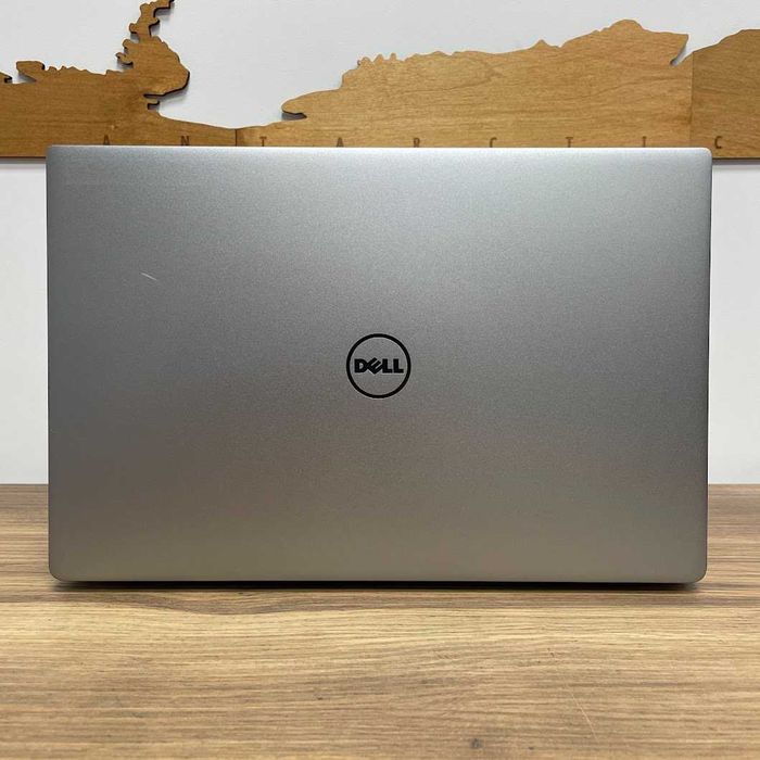 Dell XPS 13 9350 RAM 8 GB SSD 256 GB Klasa A-