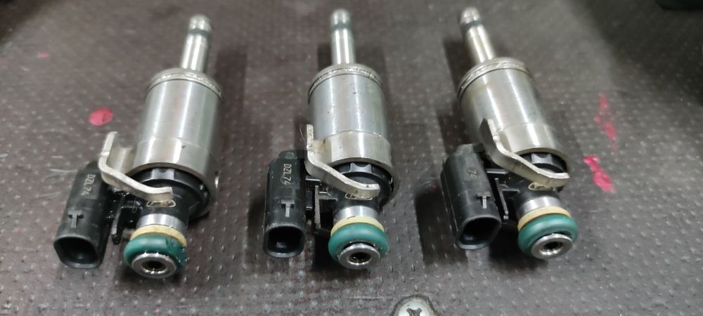 Wtryskiwacz wtrysk paliwa 1.0 EcoBoost Ford Focus mk3 III Ecosport