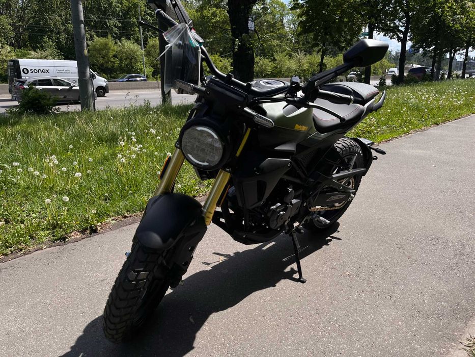 Мотоцикл SPARK SP300SC-1