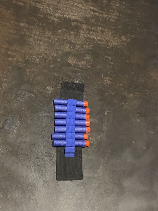 NERF infinus pistolet