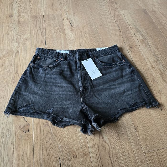 Krótkie spodenki Zara szorty jeans dżins denim xxl 44 46 high rise wysoki stan