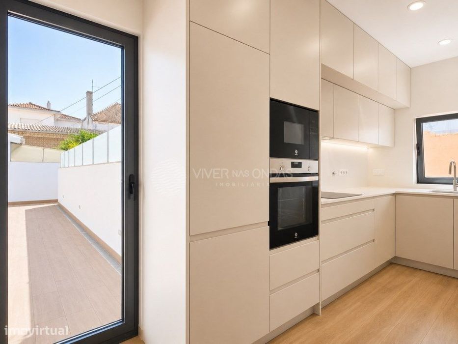 Andar de moradia totalmente remodelado | Terraço | Espinho | Junto ...