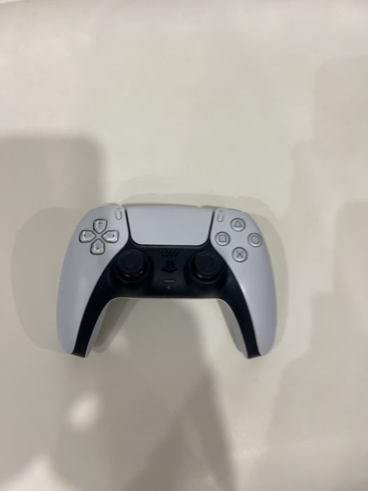 Продам playstation 5