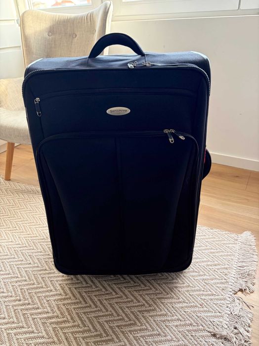 Mala Viagem Samsonite grande preta 2 rodas 80 x 50 x 30