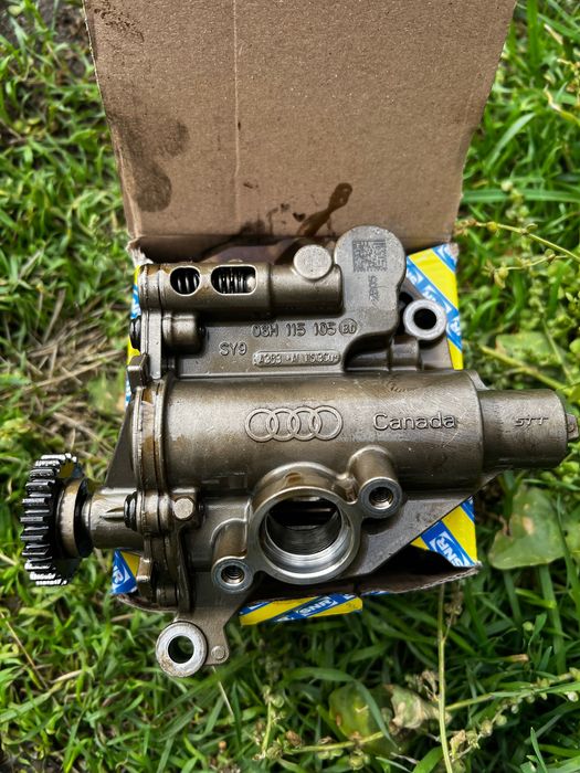 Насос на VW Passat 1.8 TSI