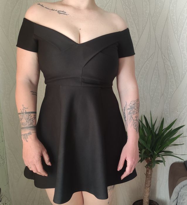 Продам сукню в гарному стані