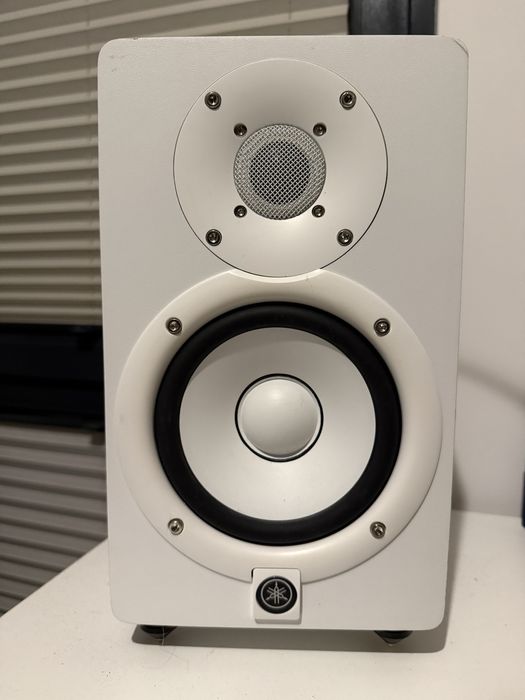 Yamaha HS5 White aktywny monitor studyjny + gratis