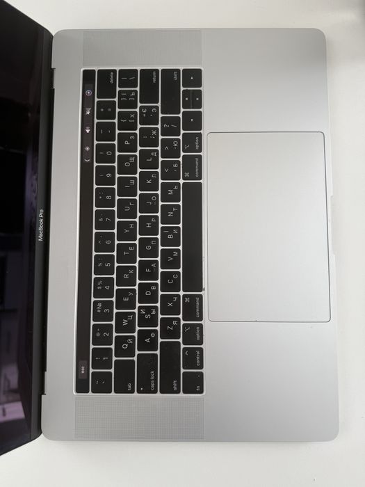 Apple Macbook Pro 15 2019 i7/ 32 / 512