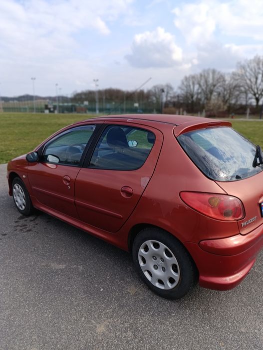 Sprzedam Peugeot 206