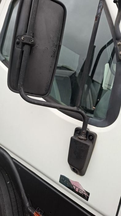 Porta direita mitsubich canter 649