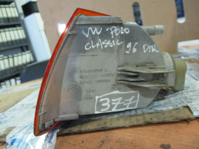 Pisca frente direito VOLKSWAGEN Polo Classic (6V2)