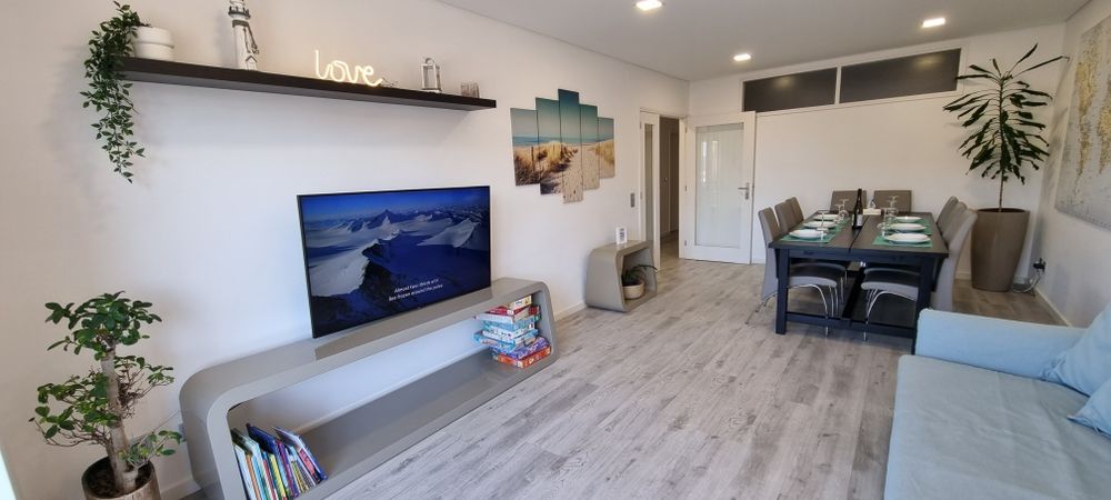 Alugo para férias T2+1 junto à praia!