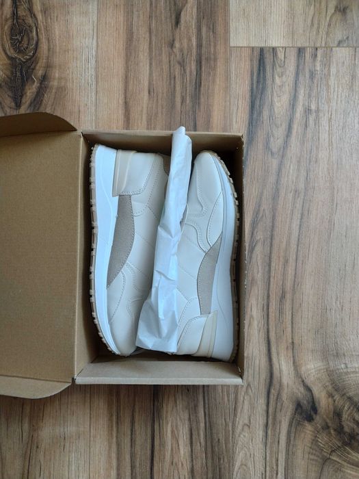 Beżowe Sneakersy buty rozmiar 39