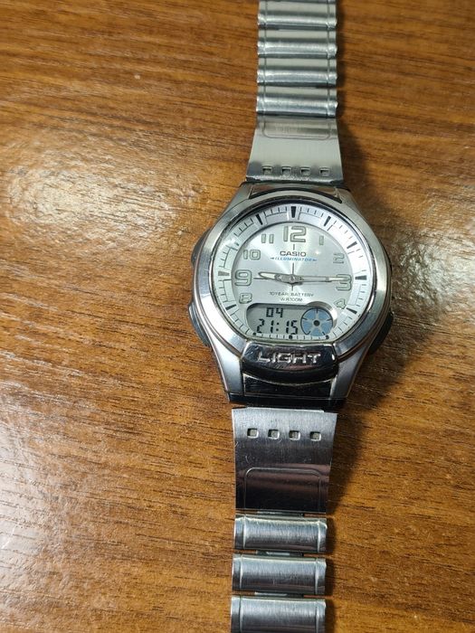 продам часы Casio ILLUMINATOR