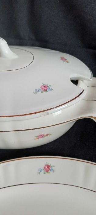 Conjunto loiça Sacavém