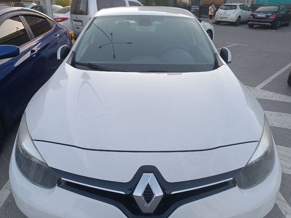 Рено Флюенс Renault Fluence