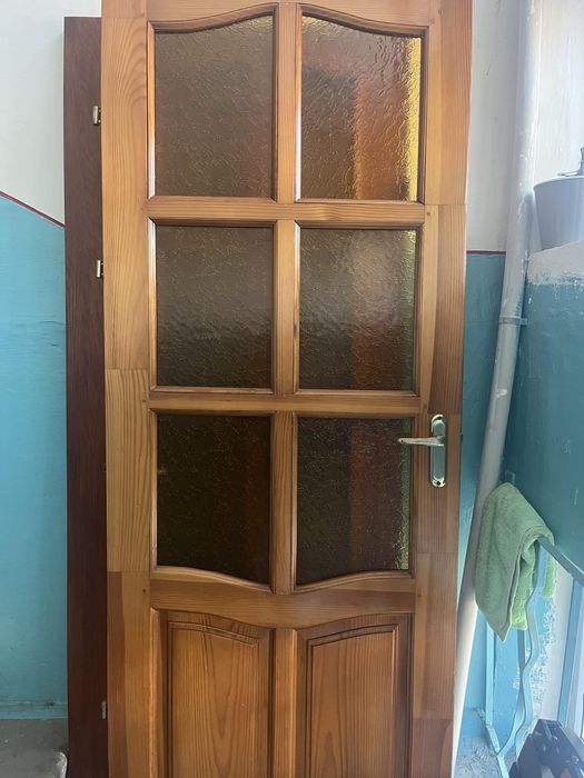 Двері міжкімнатні дерев'яні