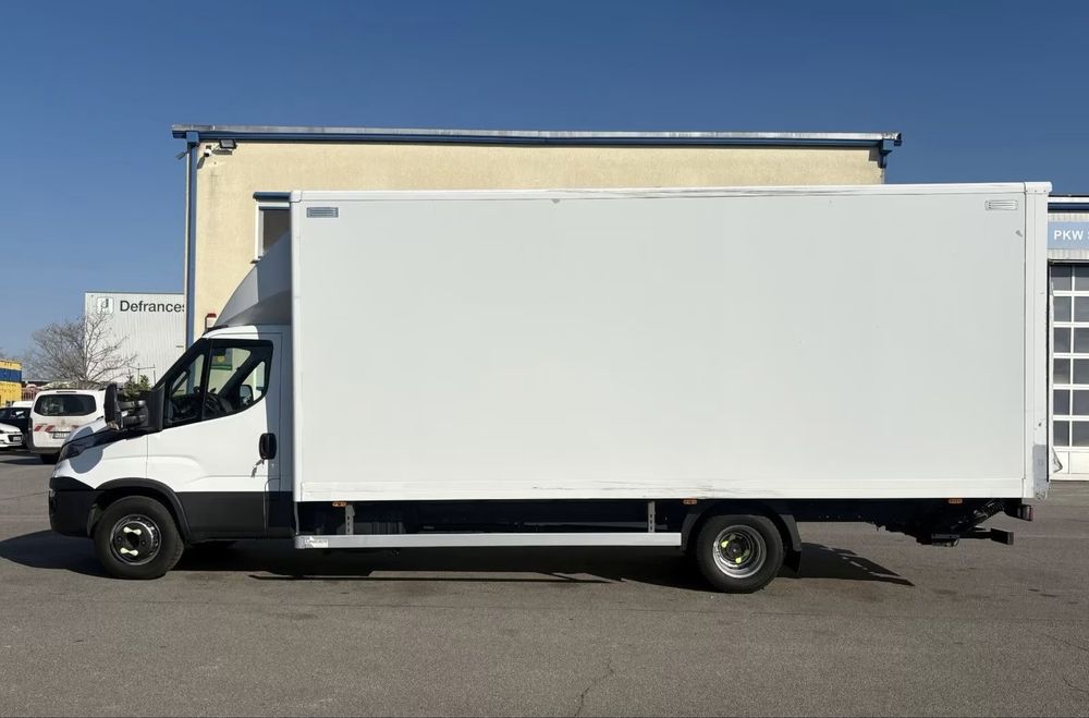 Будка пластикова з гідробортом Iveco , івеко гідроборт iveco 70-180, буда , будка, контейнер, будка для вантажного авто, будка мебельна iveco
