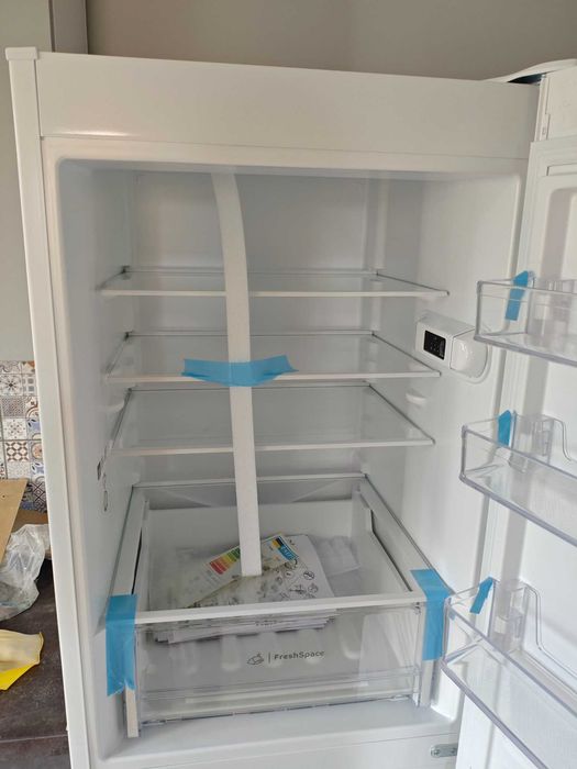Холодильник Indesit – новый!