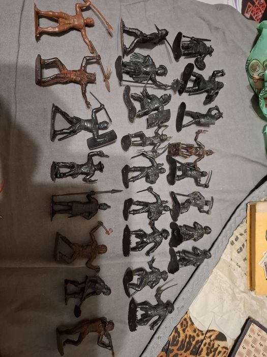 Солдатики оловяные ,разные ссср