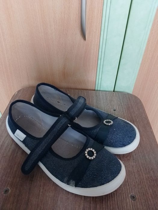 Продам дитячий тапки