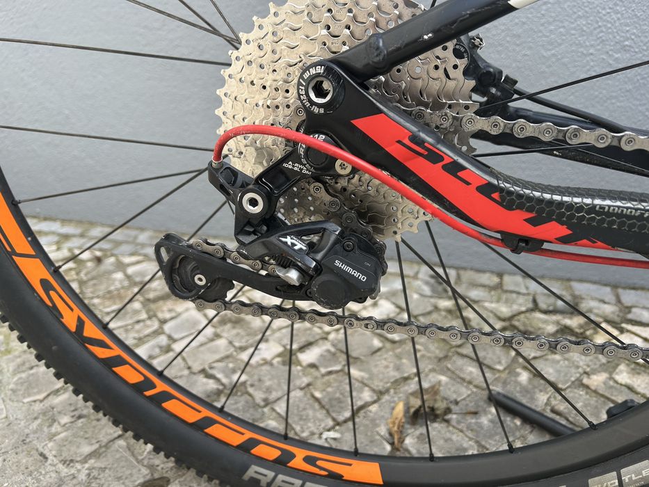 SCOTT Spark 29 Full XT tam. S - Rodas em Carbono