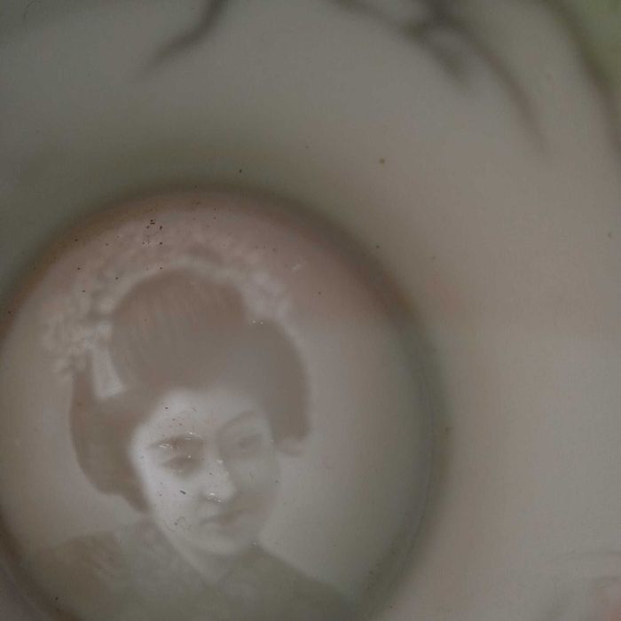 Serviço Chá Chinês - Restantes Peças - Chávena com imagem em relevo