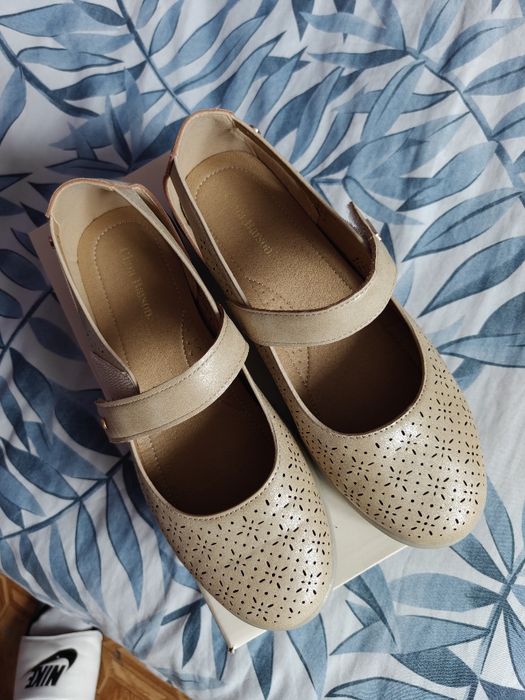 Damskie buty na lato r. 39