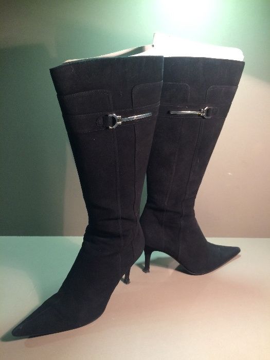 Botas camurça pretas