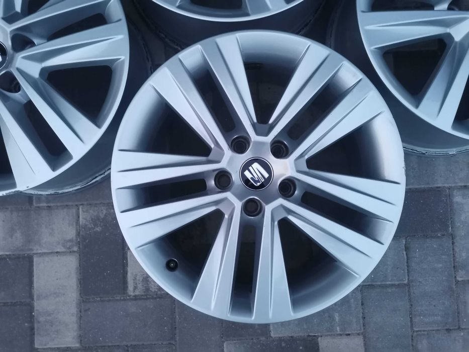 Felgi Seat Leon VW Golf Skoda Octavia 7Jx17H2 5x112 ET42