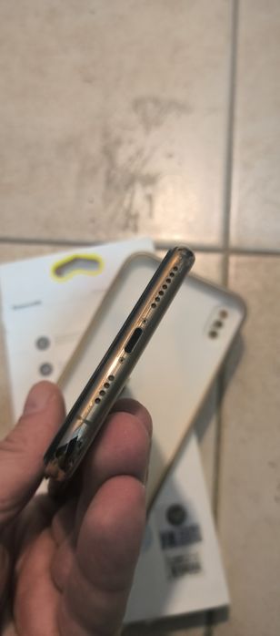 Мобільний Iphone xs max