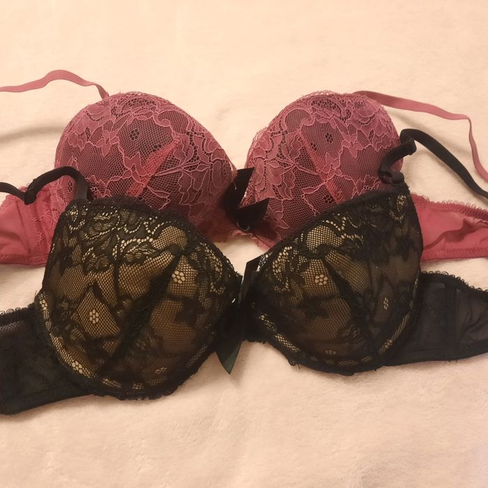 Бюсти -130 гр за 4шт!!