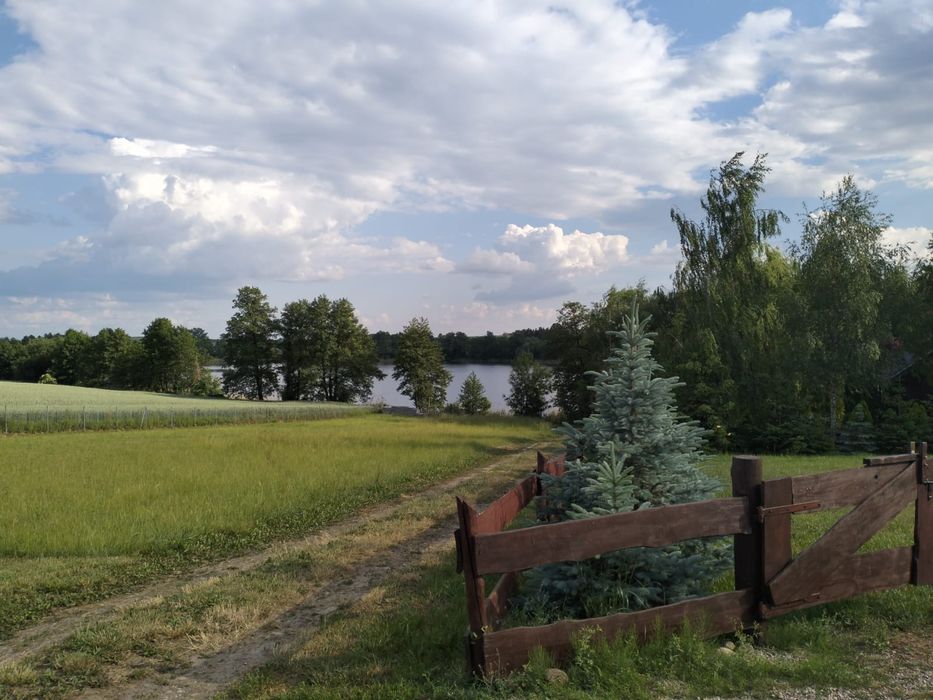 Domek nad jeziorem brodnickie pojezierze