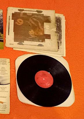 4:albuns pop com as capas com alguns defeitos ( ngociavel )