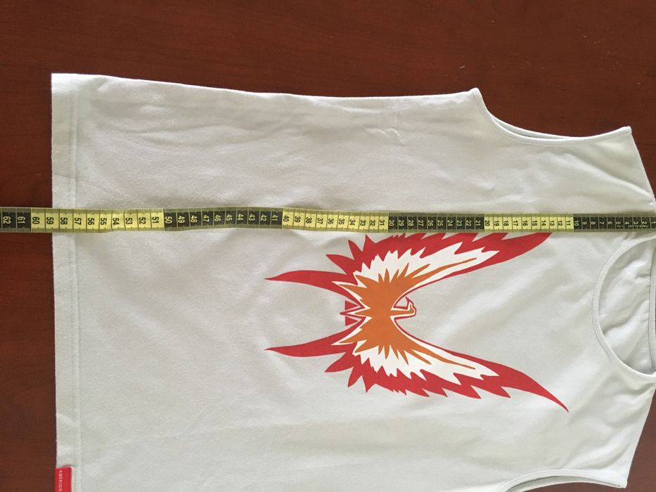 T-shirt sem mangas Américo Tavar, tamanho S