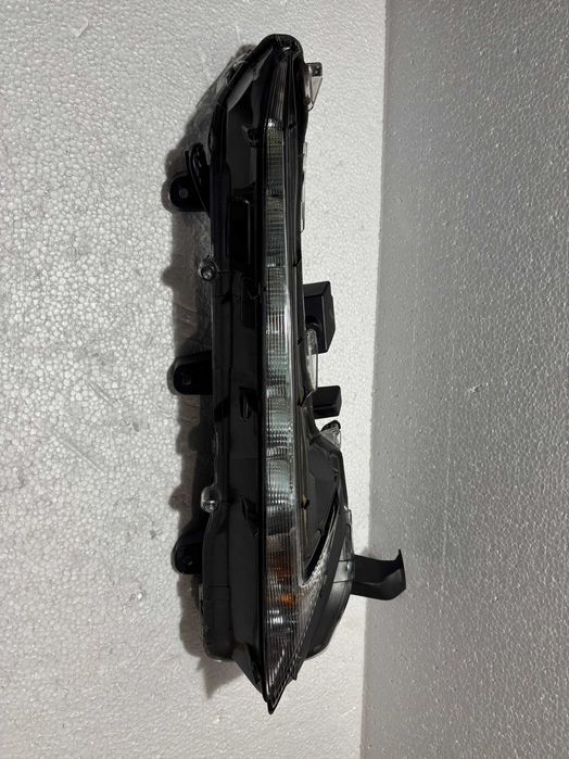 Оригінальний лівий, правий ДХО Lexus NX 2015-2021 USA