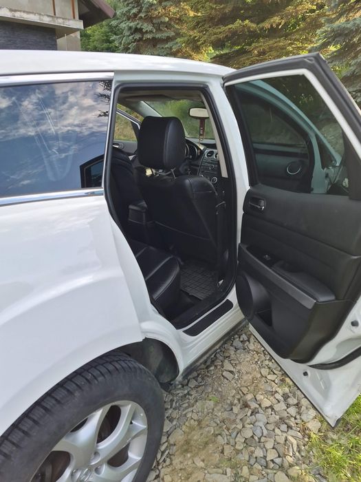 Sprzedam mazda cx-7 skóra 4x4 długie opłaty