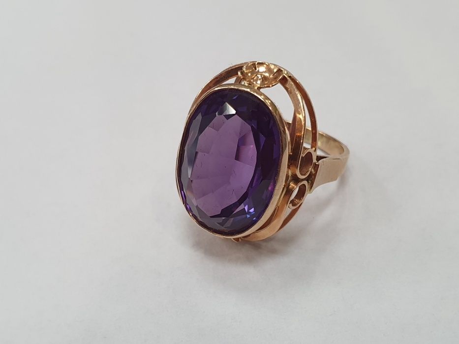 II poł. XX wieku! Złoty pierścionek/ 585/ 8.91 gram/ R17/ Aleksandryt