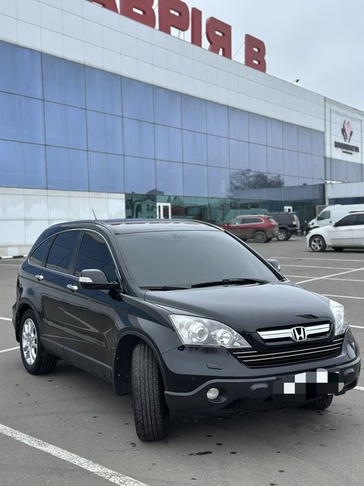 Автомобиль Honda CR-V