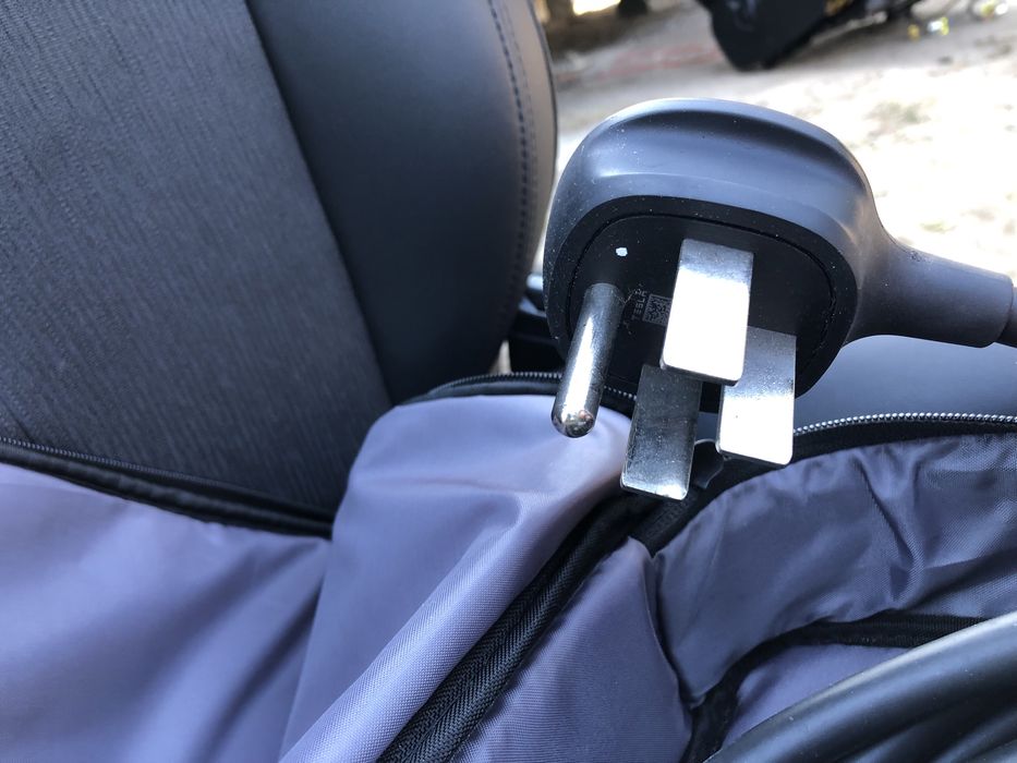 Зарядка Tesla model S