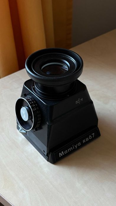 Mamiya RB67 Pro-S + Mamiya-Sekor 90mm f/3.8 + Mamiya-Sekor C 65mm f/4.5 + Extras