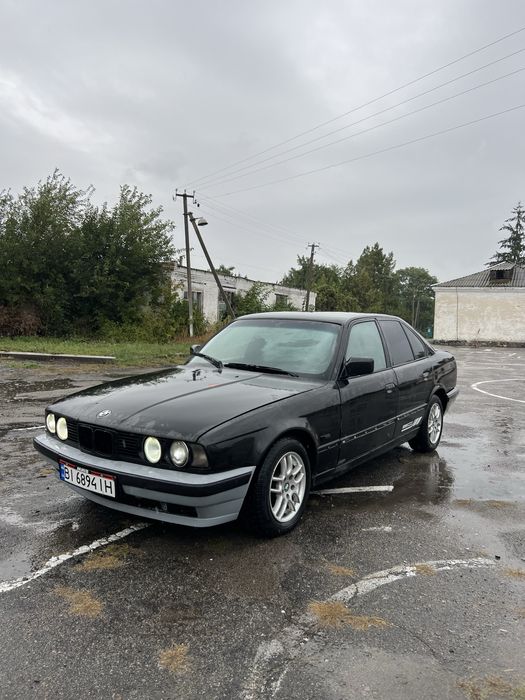 Продам бмв е34 524