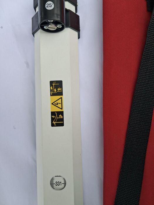 Рейка нивелирная (геодезическая) марки Nedo BTL 4D