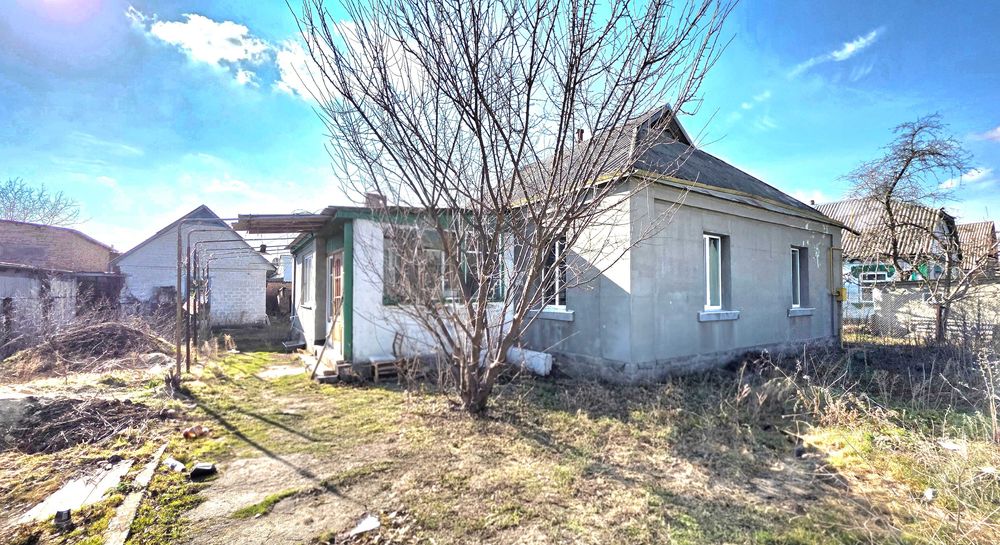 Одноповерховий будинок по вул.Українська