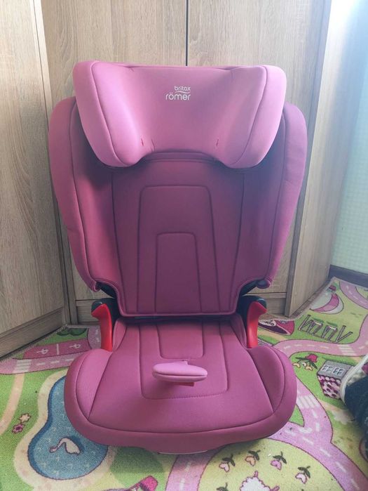 Автокрісло-бустер компанії Britax-Romer KidFix2 R