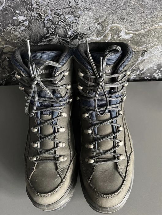 Черевики чоловічі Lowa Renegade Gore-Tex Mid 42р