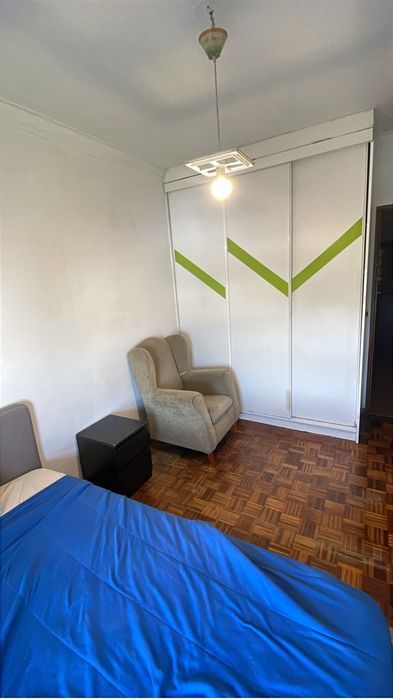 Quarto no Cacém para Solteiro ou Casal