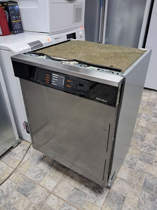 Посудомийна машина MIELE, німеччина 7 серія