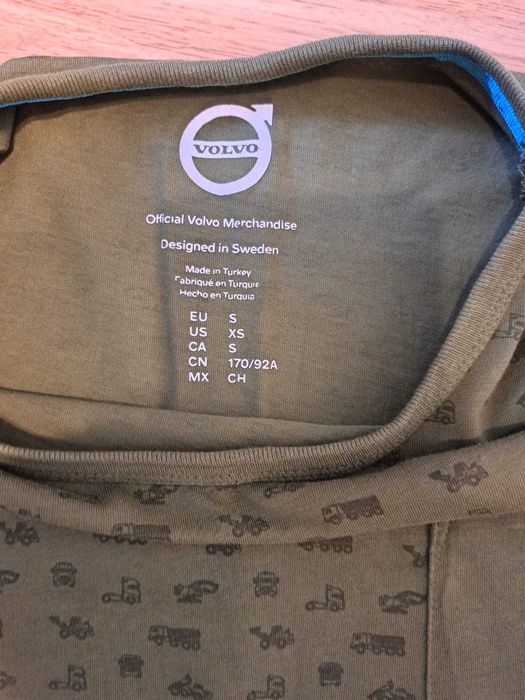 T-shirt Volvo, rozm. S